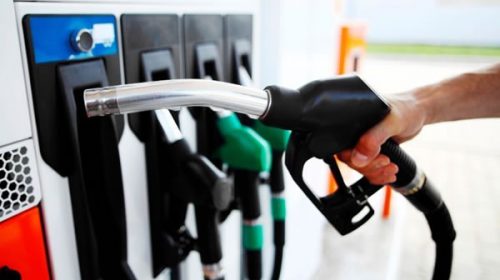 Petroleras dicen que las naftas tienen un retraso del 10% y habrá subas tras las PASO