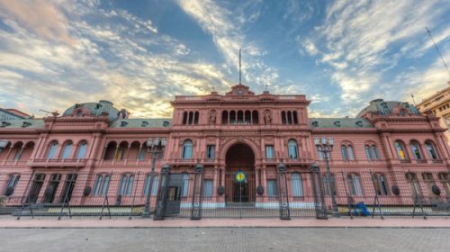El Gobierno convocó a las provincias para discutir los ajustes del Presupuesto