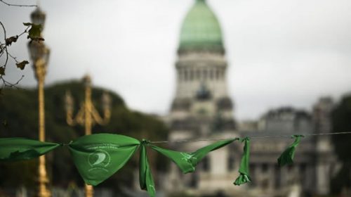 Vuelven a presentar el proyecto por el aborto legal: cuáles son sus principales puntos y sus modificaciones