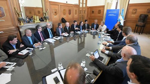 El Gobierno busca firmar hoy un preacuerdo con provincias por el Presupuesto