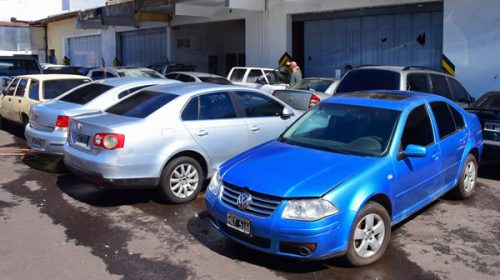 Se rematarán 32 automotores oficiales