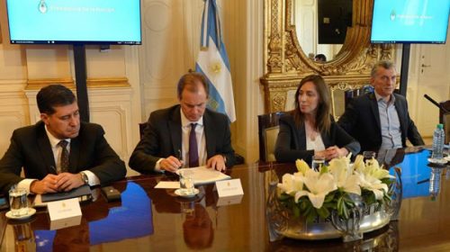 Gobernadores respaldan el Presupuesto y la mayoría firma la adenda al pacto fiscal