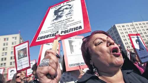 Legisladores chilenos denuncian que se incumplen pactos de DD.HH.