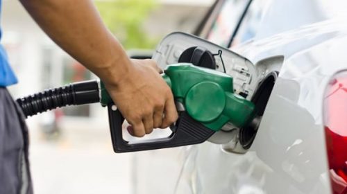 A partir del domingo, aumentan un 4% los combustibles