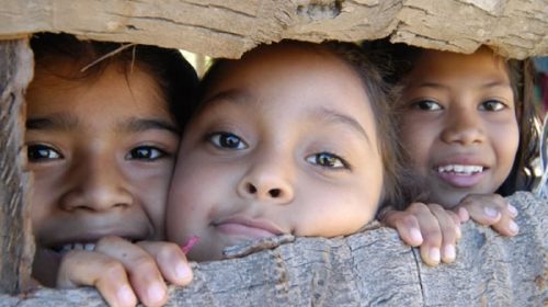 Los datos “alarmantes” de Unicef: niños que viven en la pobreza