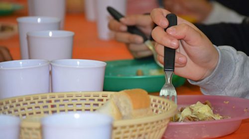 El gobierno provincial volvió a incrementar partidas para comedores y copas de leche