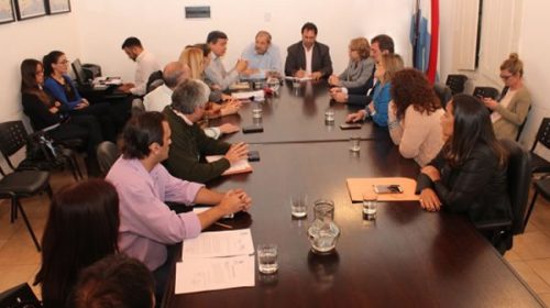 El gobierno mejoró la oferta salarial para los docentes entrerrianos