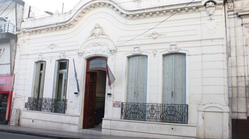 El gobierno convocó a paritarias para avanzar en un acuerdo salarial con los gremios docentes