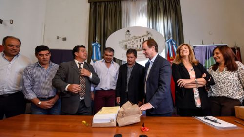 La provincia licitó nuevas viviendas con recursos propios para más localidades entrerrianas