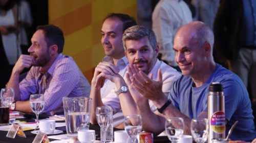 El PRO arma una cumbre para empezar a definir la estrategia de campaña El PRO arma una cumbre para empezar a definir la estrategia de campaña