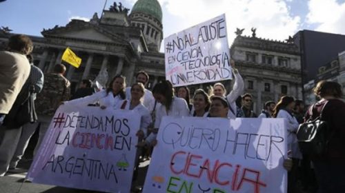 Grave: 1200 científicos de todo el mundo le enviaron un mensaje de advertencia a Macri