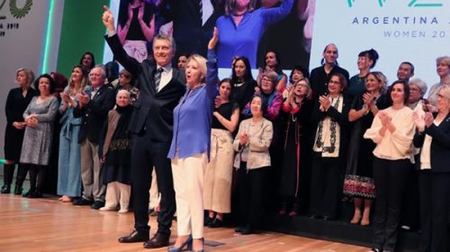 Mujeres del G20: Macri se apropió de la lucha por el aborto legal