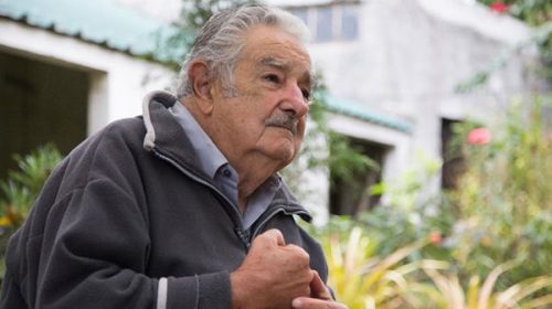 Pepe Mujica anunció que tiene un tumor en el esófago: “La vida es hermosa, pero se desgasta”