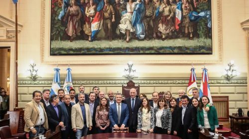 Diputados de Santa Fe y Entre Ríos sesionaron juntos