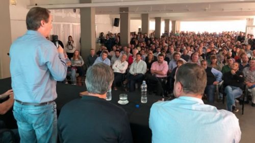 Bordet recibirá a intendentes, concejales y legisladores del PJ este miércoles Bordet recibirá a intendentes, concejales y legisladores del PJ este miércoles