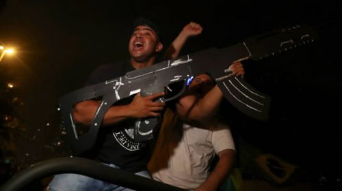 El discurso de Bolsonaro envalentona a las milicias parapoliciales en Brasil El discurso de Bolsonaro envalentona a las milicias parapoliciales en Brasil