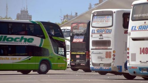 Autorizaron aumentos de hasta el 30% en micros de larga distancia