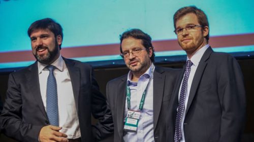 Luz verde del peronismo y Cambiemos a la ley para desregular Papel Prensa Luz verde del peronismo y Cambiemos a la ley para desregular Papel Prensa