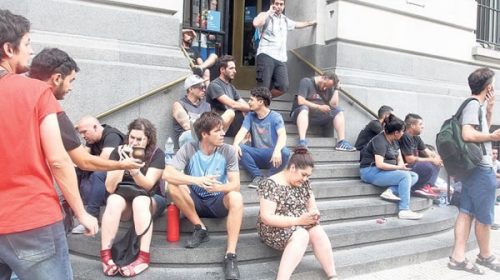 En septiembre y octubre hubo más de 20 mil cesantías y suspensiones En septiembre y octubre hubo más de 20 mil cesantías y suspensiones