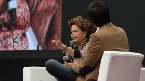 Dilma Rousseff llamó a construir un “frente democrático” contra el neoliberalismo