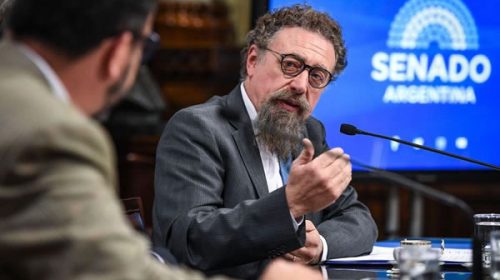 Buscan regular la publicidad de Google y Facebook y que paguen impuestos Buscan regular la publicidad de Google y Facebook y que paguen impuestos