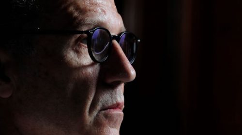 Carlos Rosenkrantz quedó con poderes limitados y en el centro de conflicto