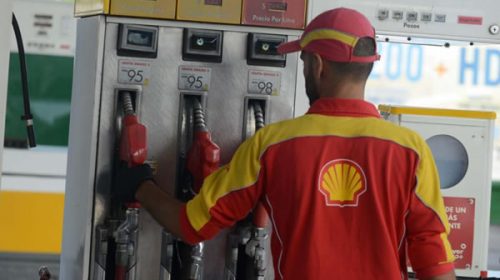 Shell baja sus combustibles hasta un 2,7% en todo el país
