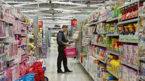 Para los supermercados, la tarjeta alimentaria levantará el consumo en el verano