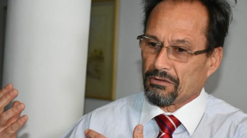 García: “Nunca se va a ver a alguien sacado a la noche en piyamas”