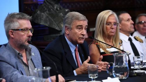 “Usted nos sigue mintiendo”