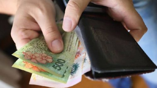 Comenzó el pago del aguinaldo a los estatales entrerrianos