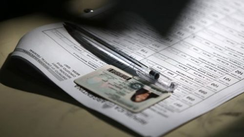 El Gobierno habilitó el voto por correo para residentes en el exterior