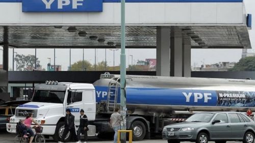 YPF bajó el precio de sus naftas en plena caída del consumo YPF bajó el precio de sus naftas en plena caída del consumo