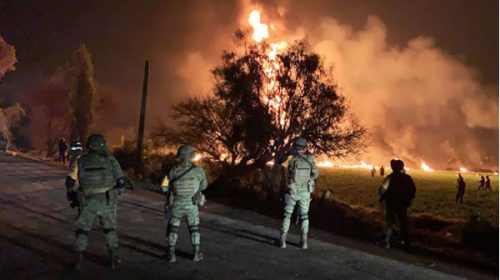 Al menos 21 muertos y 71 heridos tras explosión de un ducto de petróleo en México