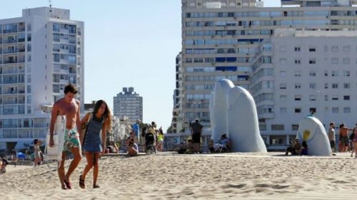 La cantidad de turistas argentinos en Uruguay cae cada vez más