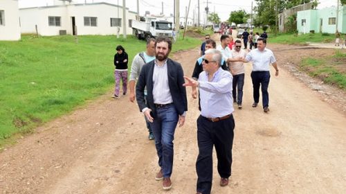 Entregaron 80 viviendas para la erradicación de un asentamiento en Concepción del Uruguay Entregaron 80 viviendas para la erradicación de un asentamiento en Concepción del Uruguay