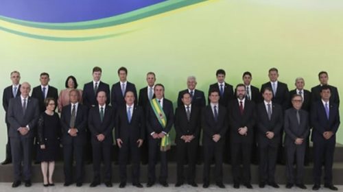 Militares, una pastora, un astronauta, un filósofo: así es el Gabinete de Bolsonaro