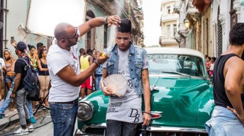 Cuba le declara la guerra al reggaetón con un polémico decreto
