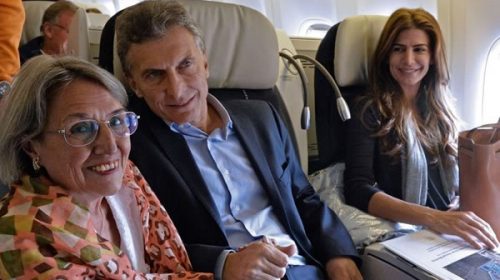 Campaña low cost: Macri viaja a la India en vuelo de línea para “ahorrar”