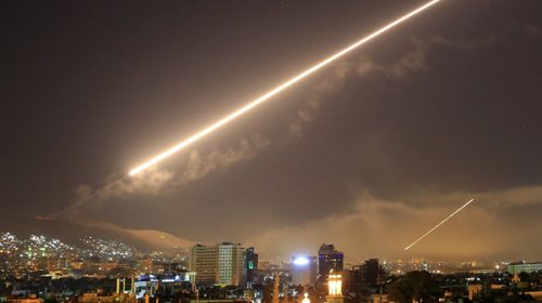 Estados Unidos atacó Siria: al menos 16 muertos tras el salvaje bombardeo