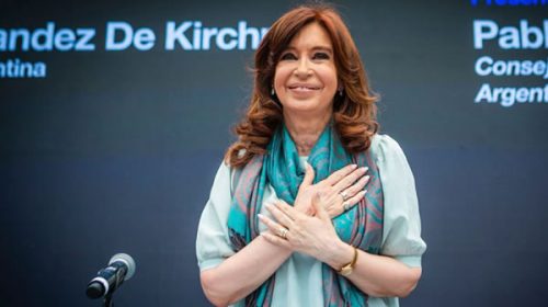 Con acuerdo en seis provincias, Cristina se abstiene de las internas