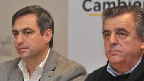 Más dirigentes radicales piden enfrentar a Macri en las PASO