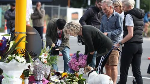Tras la masacre, Nueva Zelanda está a favor de prohibir las armas