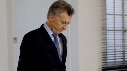 Señal de alarma: según la revista Forbes, Argentina está “a un paso del colapso económico”