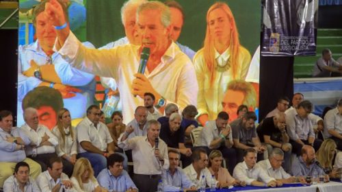 El PJ pidió ampliar la unidad, con Massa y los gobernadores de Alternativa Federal