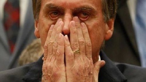 Bolsonaro desata acoso a una periodista al difundir “fake news”