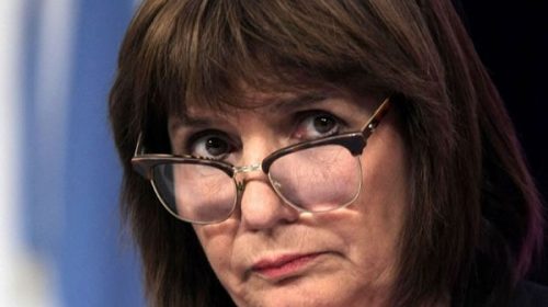 Bullrich viajó a Londres en busca de apoyo internacional