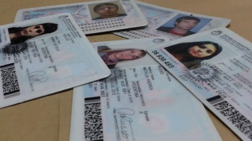 El Gobierno facilitó el trámite para el primer DNI a chicos de entre 13 y 18 años