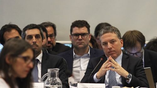 Dujovne se negó a ir al Congreso a explicar por qué no funcionan los descuentos a jubilados
