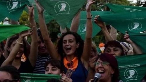 Rechazan el proyecto que busca derogar la adhesión al protocolo de aborto legal